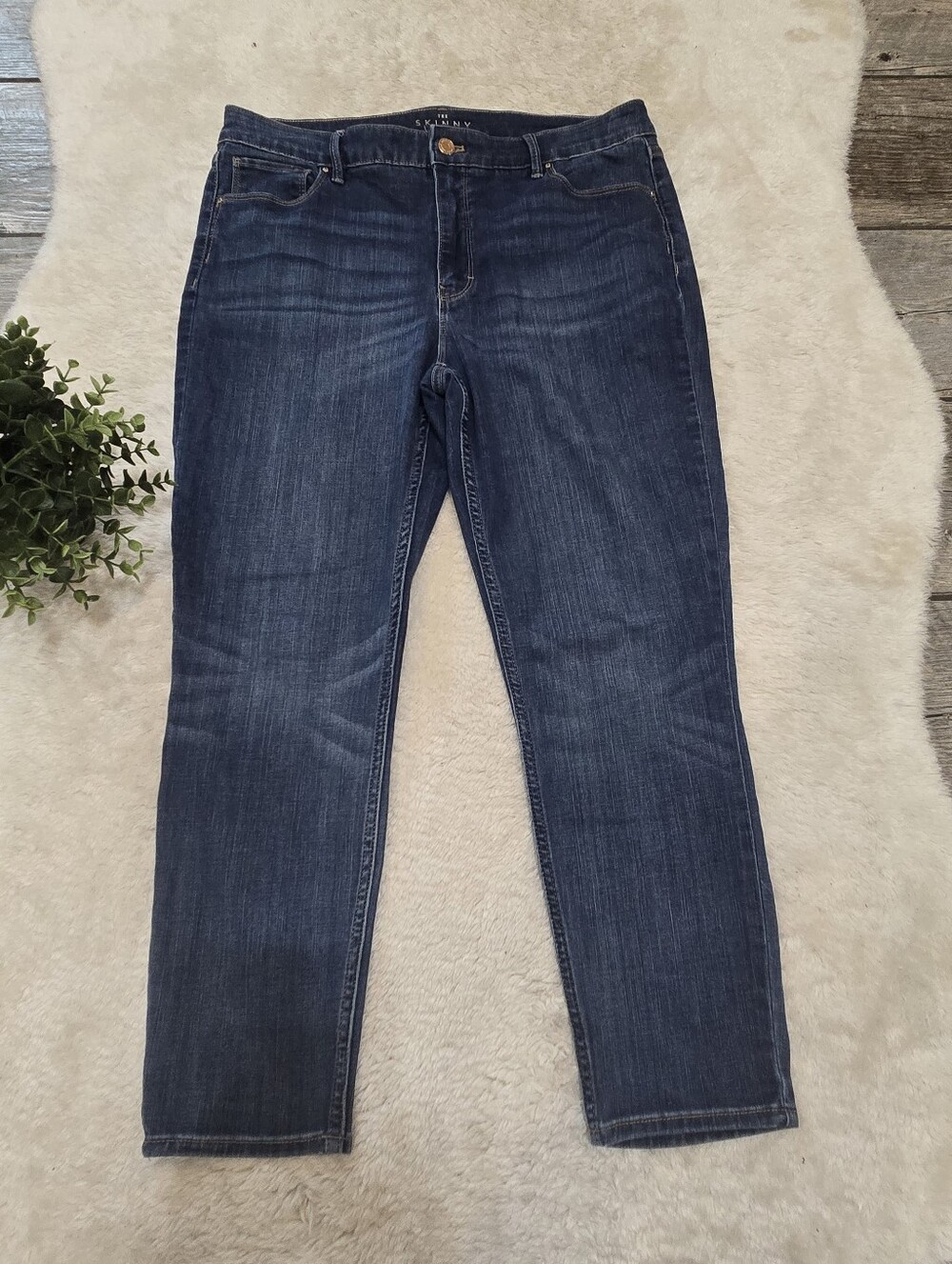 White House Black Market The Skinny Crop High Rise Dark Wash Ankle Jeans, 12